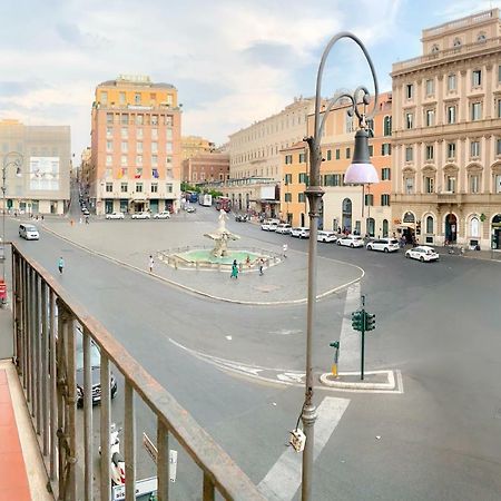 Pied A Terre Barberini Hotel โรม ภายนอก รูปภาพ